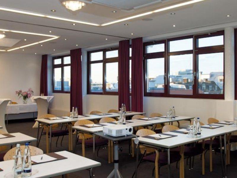 Hotel Cristal München Buitenkant foto
