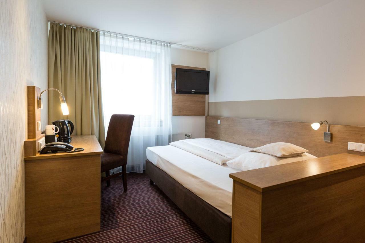 Hotel Cristal München Buitenkant foto